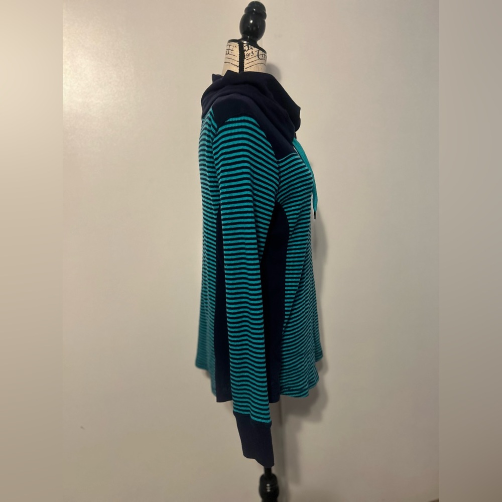 Eddie Bauer Turtle Neck Pullover Top - image 3